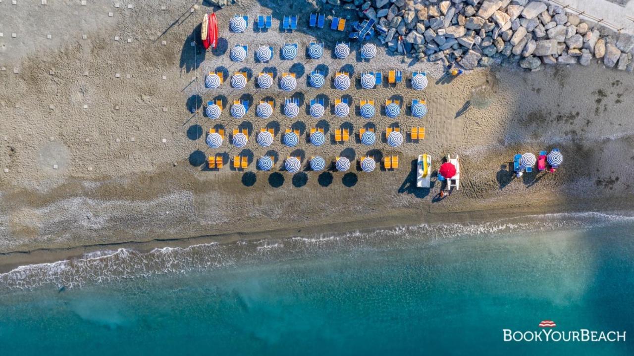 P Al Parco Διαμέρισμα Σέστρι Λεβάντε Εξωτερικό φωτογραφία